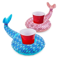 pool floats-9c18b37