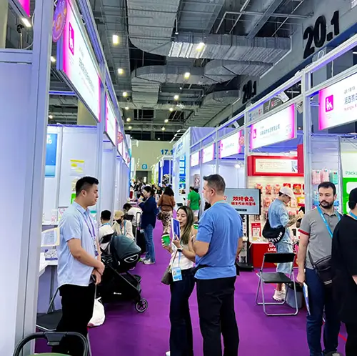 overseas buyers visit canton fair