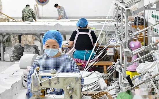 China PPE factory2
