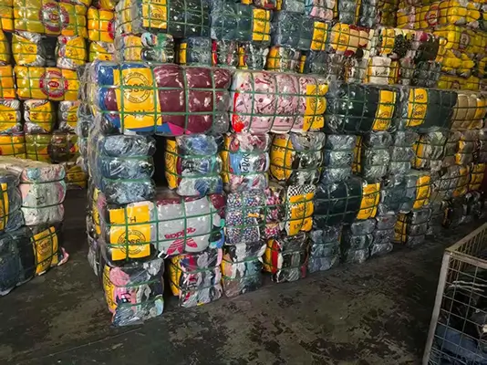 baled second hand clothing 1